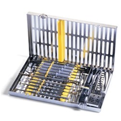 HuFriedyGroup IMS Signature Series Cassette - 12 Instruments - Red